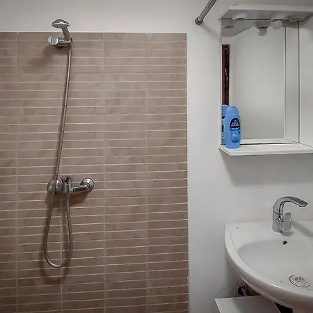 Beautiful For Two With A Pool 3*