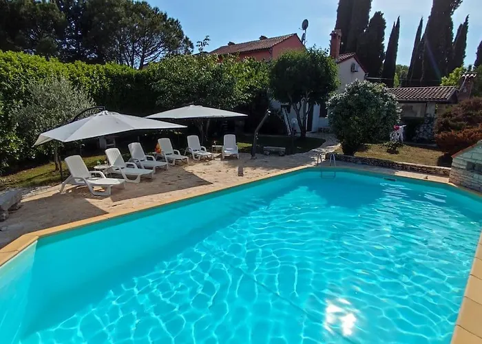 Beautiful For Two With A Pool 3*