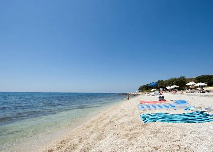 Apartahotel Beautiful For Two With A Pool Rovinjsko Selo